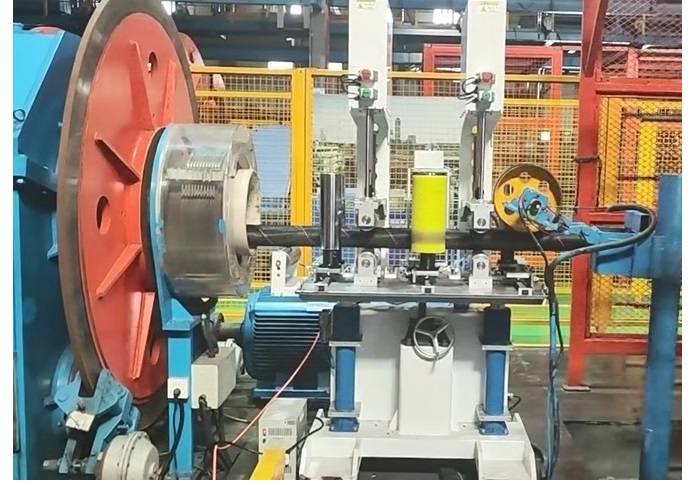 Redução drástica de custos e aumento de eficiência: Mantenha o cabo submarino com 1000±0,1mm de cada metro de comprimento inalterado sem correção manual.